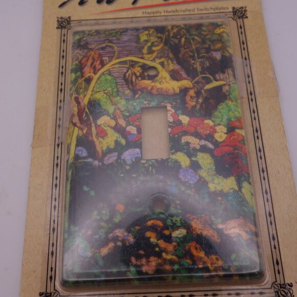 Art Plates Nature-Inspired Design Switchplate - Picture 3 of 16